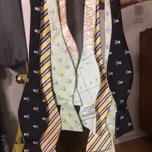 4 bow ties & 1 suspender